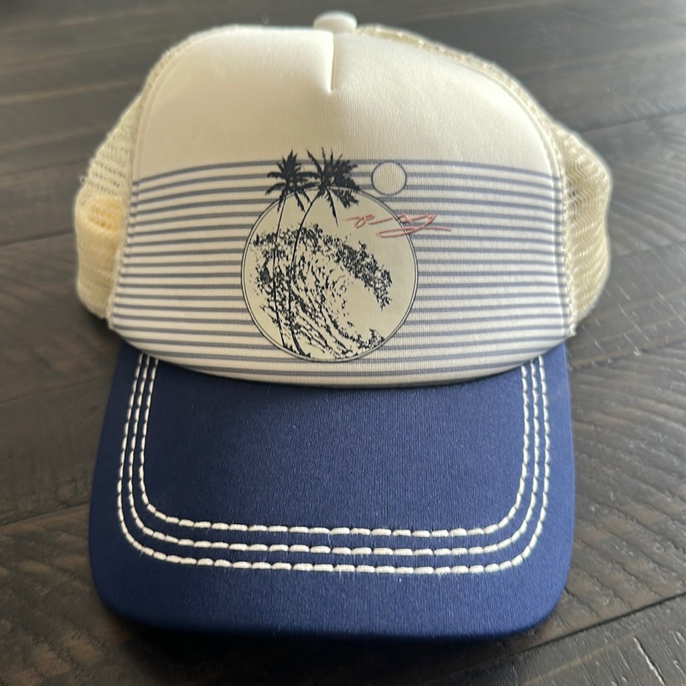 ROXY Trucker Hat